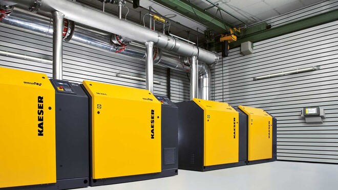 Stație de suflantă cu lobi de la KAESER KOMPRESSOREN.